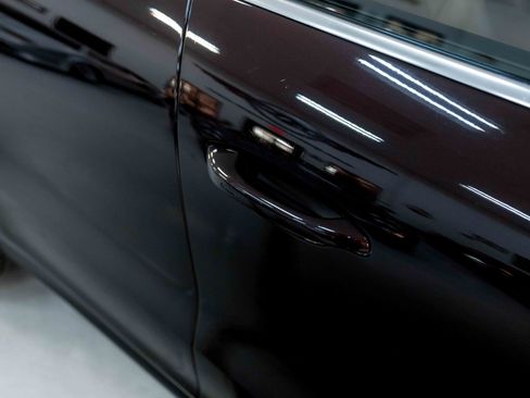 Used 2019 Porsche Cayenne image 16