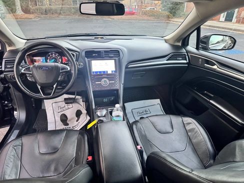 Used 2020 Ford Fusion Titanium image 16