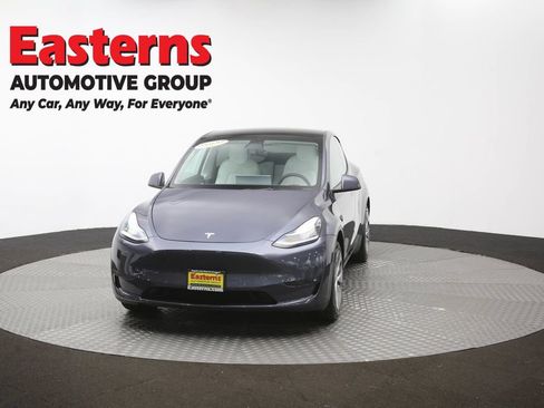 Used 2022 Tesla Model Y Long Range AWD/4WD image 48