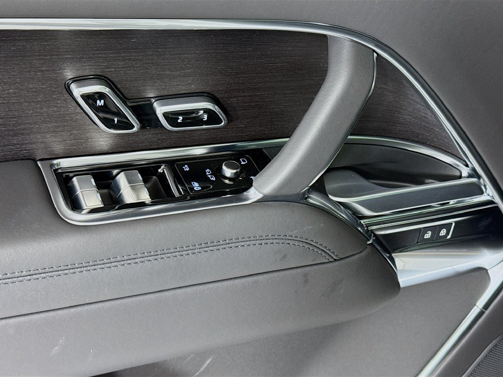 New 2026 Land Rover Range Rover SE AWD/4WD image 23