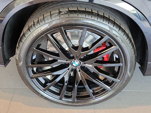 New 2026 BMW X5 M60i w/ Executive Package AWD/4WD image 5