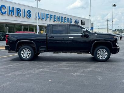 Used 2024 Chevrolet Silverado 2500 LT w/ Midnight Edition