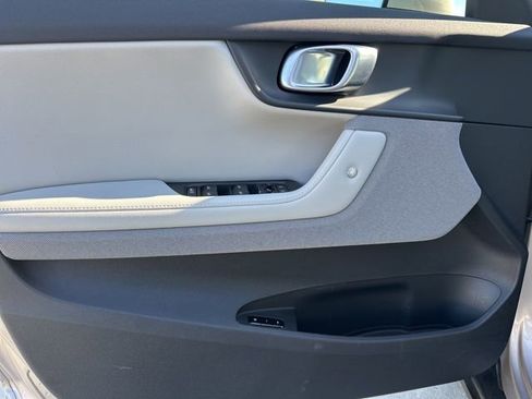 Used 2023 Polestar Polestar 2 w/ Pilot Pack image 14