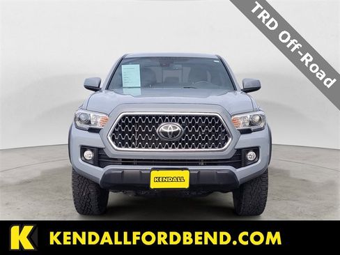 Used 2019 Toyota Tacoma TRD Off-Road image 8