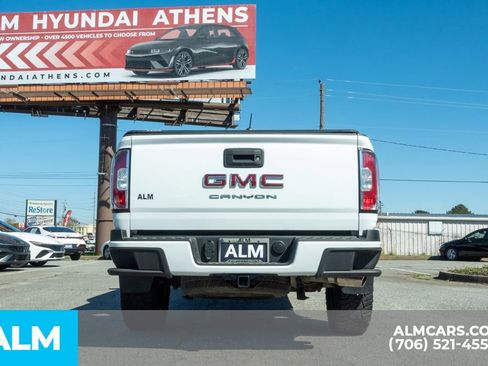 Used 2022 GMC Canyon Elevation w/ Elevation Premium Package image 10