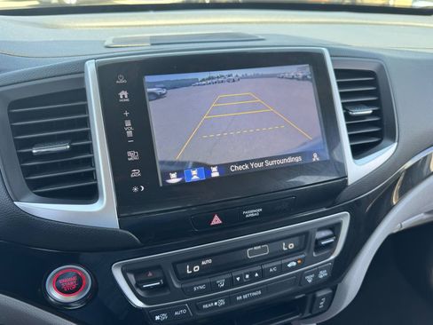 Used 2018 Honda Ridgeline RTL-E image 34