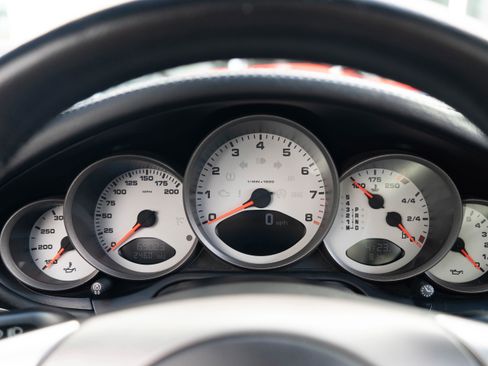 Used 2006 Porsche 911 Carrera S RWD image 18