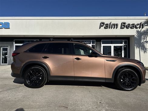 Used 2025 MAZDA CX-70 3.3 Turbo w/ Premium Plus Pkg image 24