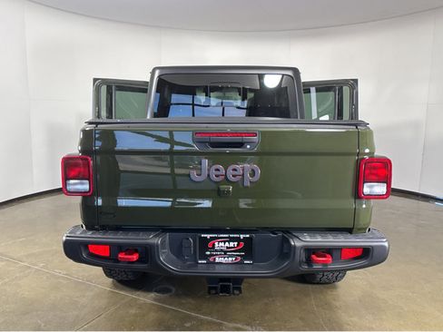 Used 2023 Jeep Gladiator Rubicon w/ Trailer Tow Package image 19