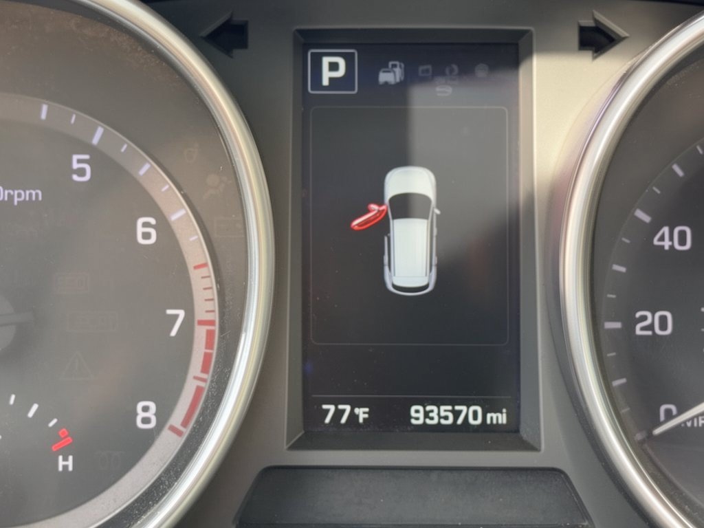 Used 2018 Hyundai Santa Fe Sport 2.0T FWD image 26