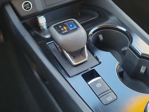 Used 2022 Nissan Rogue SV image 30