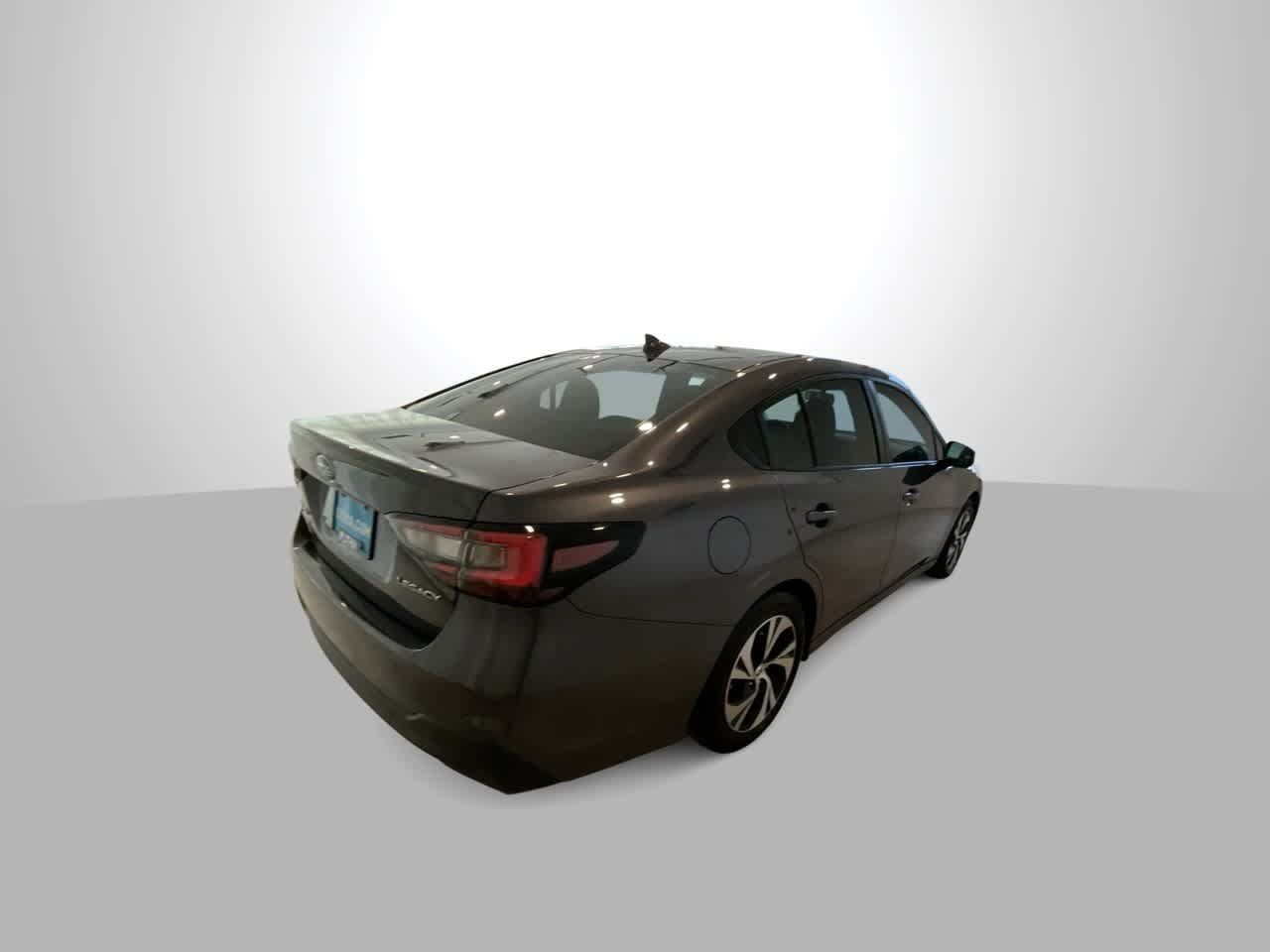 Used 2025 Subaru Legacy Premium AWD/4WD image 8