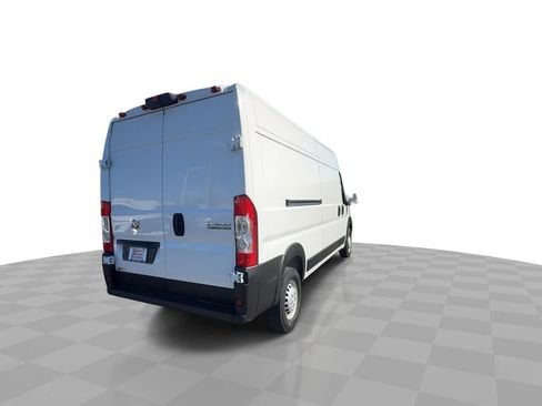 Used 2024 RAM ProMaster 2500 w/ Convenience Group FWD image 9