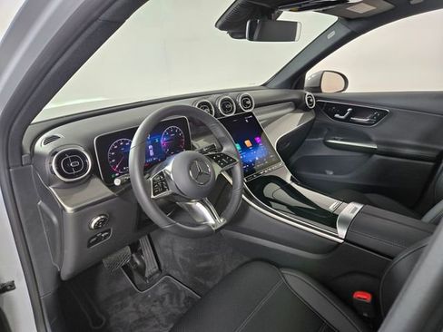 Certified 2026 Mercedes-Benz GLC 300 4MATIC image 17