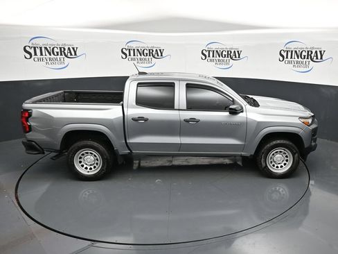 Used 2024 Chevrolet Colorado W/T w/ Technology Package RWD image 16