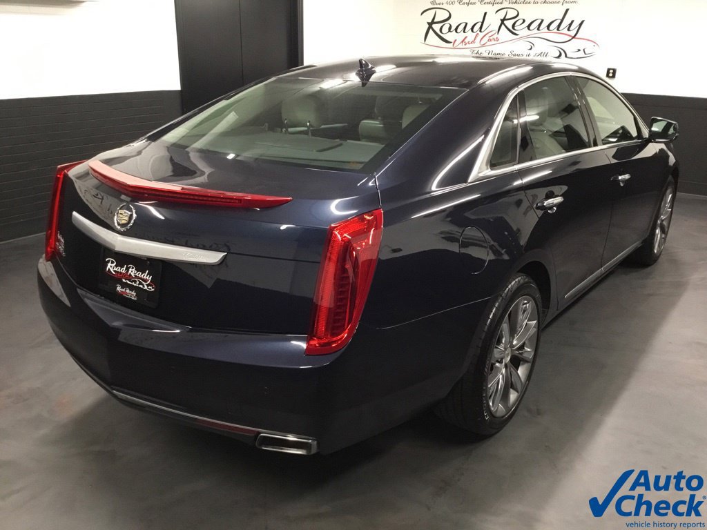 Used 2013 Cadillac XTS Luxury w/ Driver Awareness Package AWD/4WD image 11