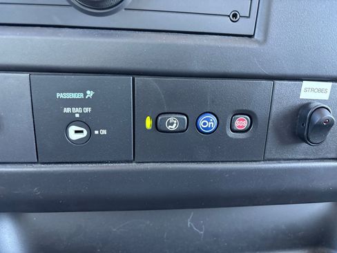 New 2025 GMC Savana 3500 w/ Power Convenience Package image 8