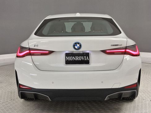 Certified 2023 BMW i4 eDrive40 w/ Premium Package RWD image 8