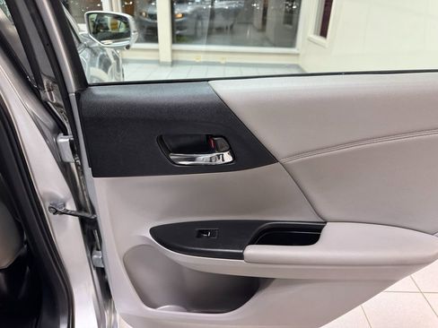 Used 2014 Honda Accord EX-L image 48