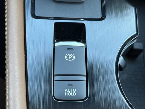 Certified 2025 Nissan Rogue Platinum w/ Platinum Premium Package image 11