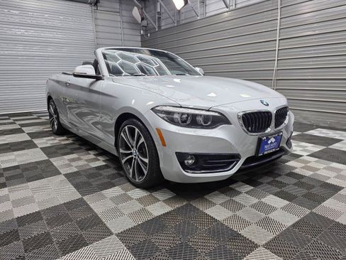 Used 2018 BMW 230i xDrive Convertible AWD/4WD image 4