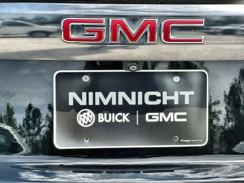 Certified 2024 GMC Yukon AT4 w/ Technology Package AWD/4WD image 32