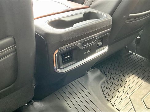 Used 2024 GMC Sierra 2500 Denali Ultimate AWD/4WD image 24