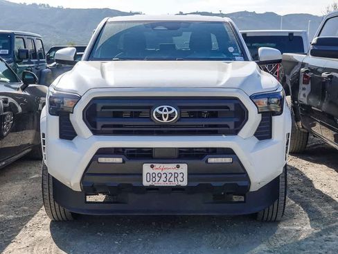 Used 2024 Toyota Tacoma SR5 image 3