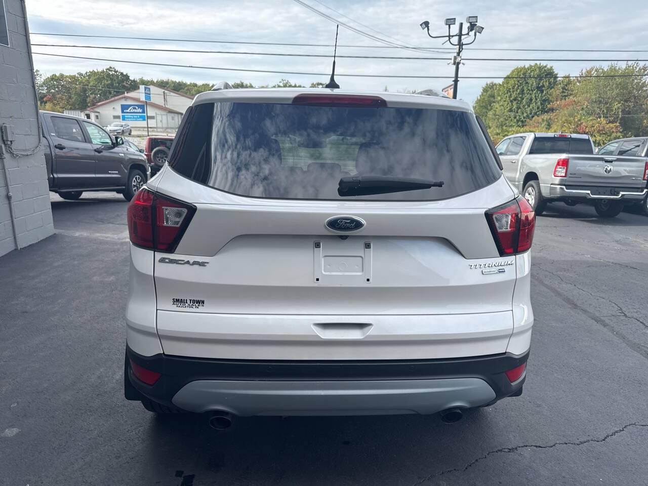 Used 2019 Ford Escape Titanium AWD/4WD image 7
