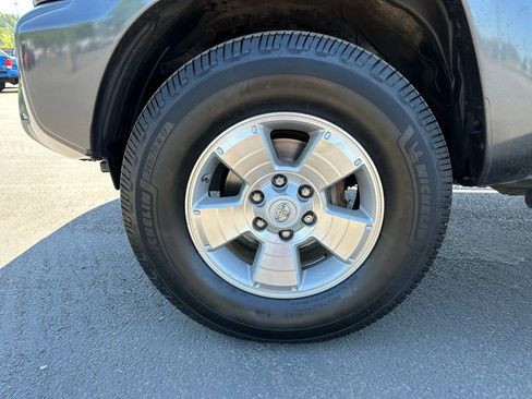 Used 2015 Toyota Tacoma 4x4 Double Cab image 12
