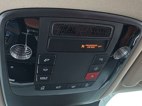 New 2026 Kia Carnival EX image 31