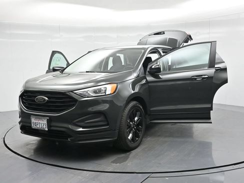 Used 2022 Ford Edge SE w/ Black Appearance Package AWD/4WD image 31