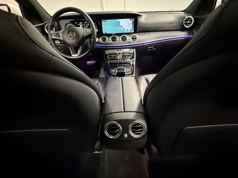 Used 2017 Mercedes-Benz E 300 4MATIC image 72