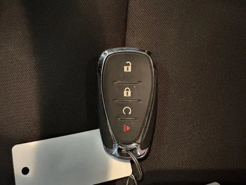 Used 2022 Chevrolet TrailBlazer LT FWD image 17