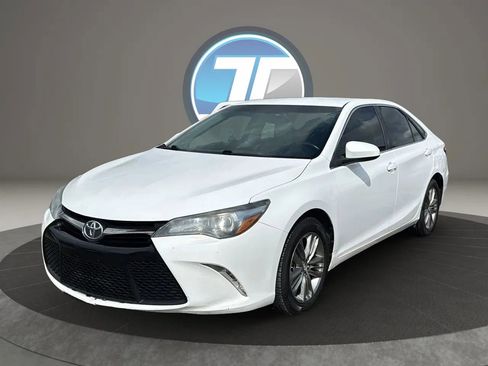 Used 2017 Toyota Camry SE image 17