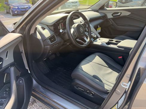 Used 2025 Acura TLX w/ Technology Package image 10