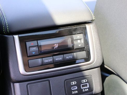 Used 2025 Subaru Ascent Onyx Edition w/ Onyx Package AWD/4WD image 29