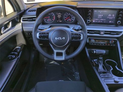 Used 2023 Kia K5 LXS image 15