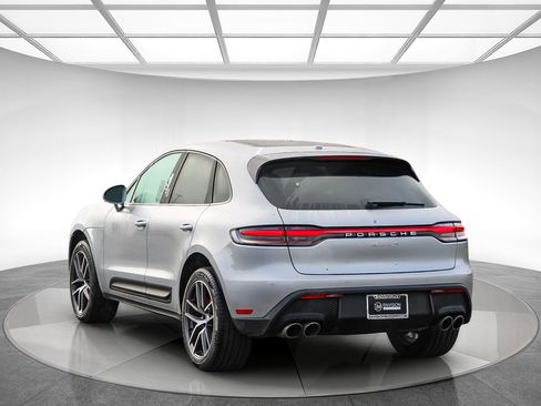 Used 2023 Porsche Macan S image 2