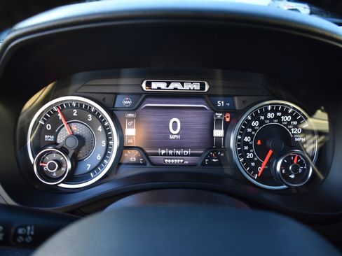 Used 2020 RAM 1500 Big Horn w/ Built-to-serve Edition image 18