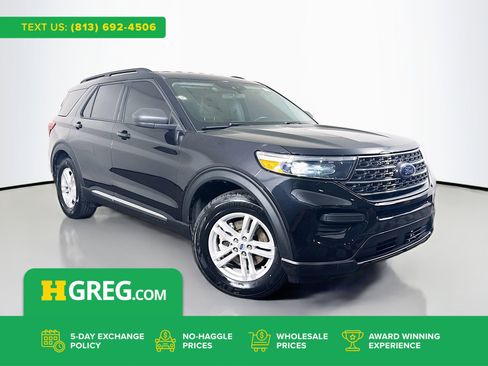Used 2022 Ford Explorer XLT image 1