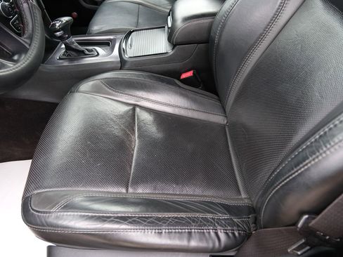 Used 2017 Dodge Charger SXT w/ AWD Plus Group image 25