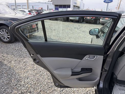 Used 2015 Honda Civic LX image 11