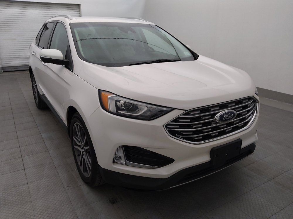 Used 2019 Ford Edge Titanium FWD image 13