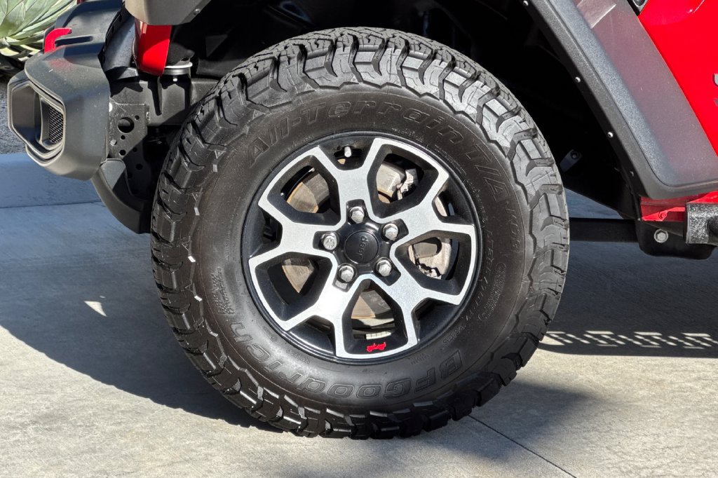 Used 2021 Jeep Wrangler Unlimited Rubicon AWD/4WD image 33