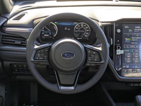 Used 2025 Subaru Forester Limited image 16