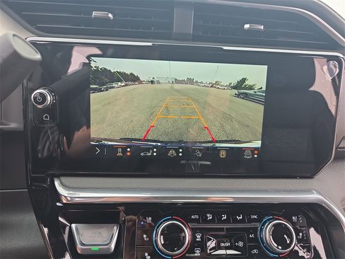 New 2026 GMC Sierra 2500 Denali w/ Denali Reserve Package image 24