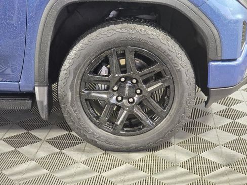 Used 2024 GMC Sierra 1500 Denali AWD/4WD image 9