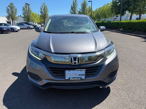 Used 2019 Honda HR-V LX image 2
