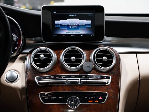 Used 2018 Mercedes-Benz C 300 Sedan image 12